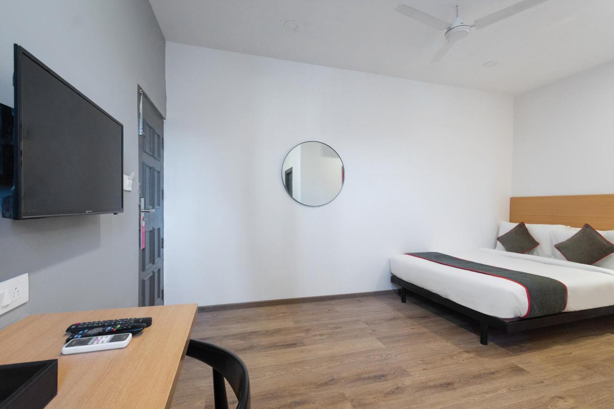 כלכותה Townhouse Hotel Mannat International מראה חיצוני תמונה