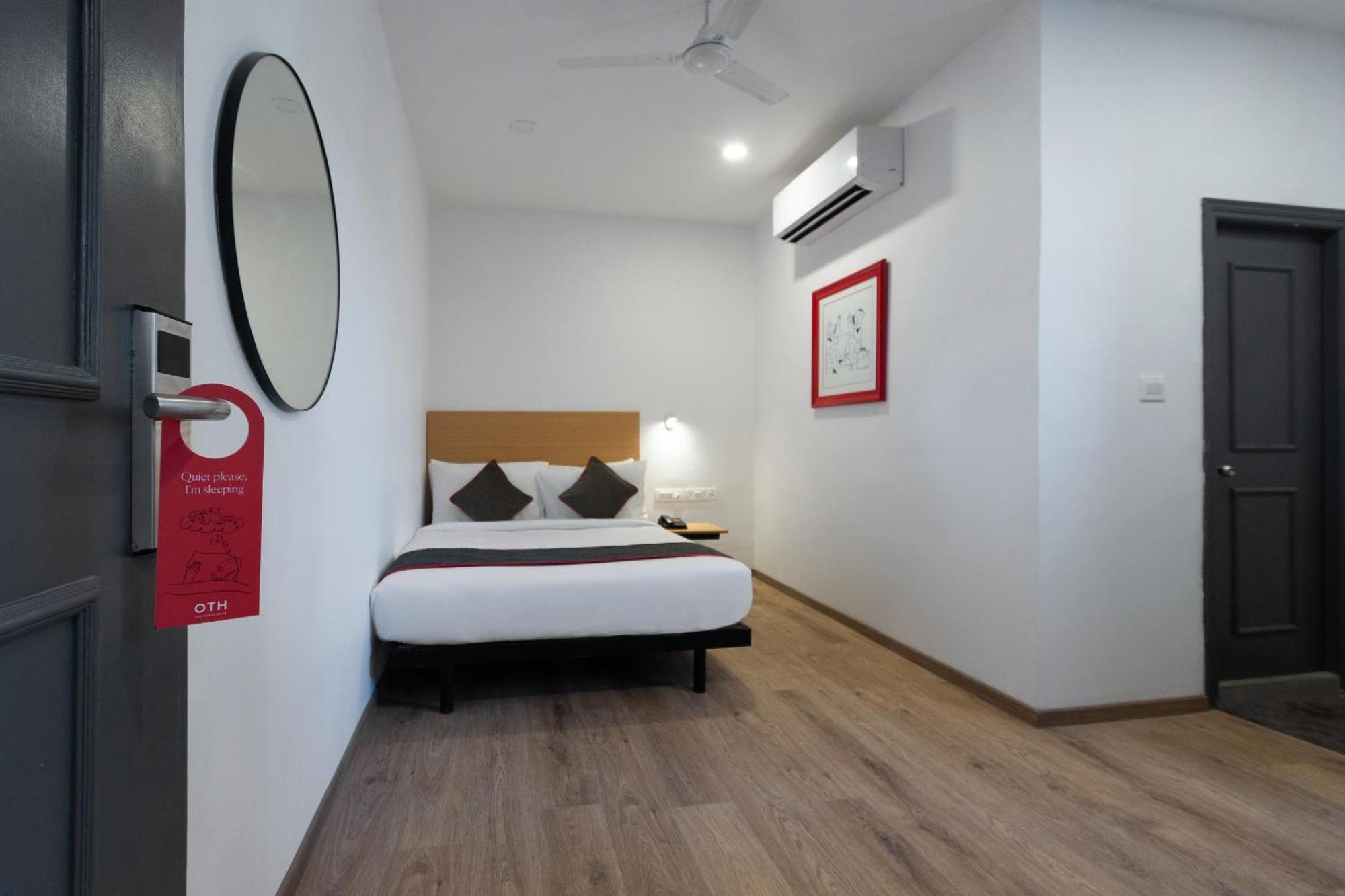 כלכותה Townhouse Hotel Mannat International מראה חיצוני תמונה